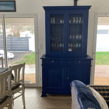 Maison Bord De Confort Villa