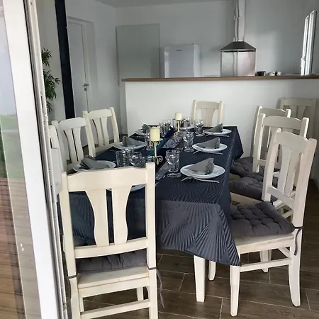 Maison Bord De Confort *